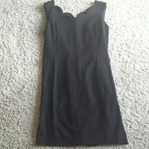 Talbots black, sleeveless dress w/scalloped neck